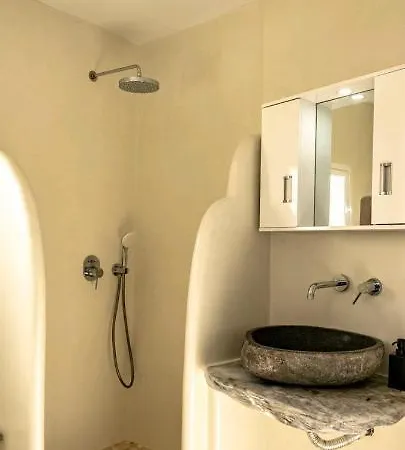 Mikro Kastro Διαμέρισμα *