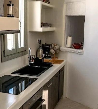 Mikro Kastro דירה *